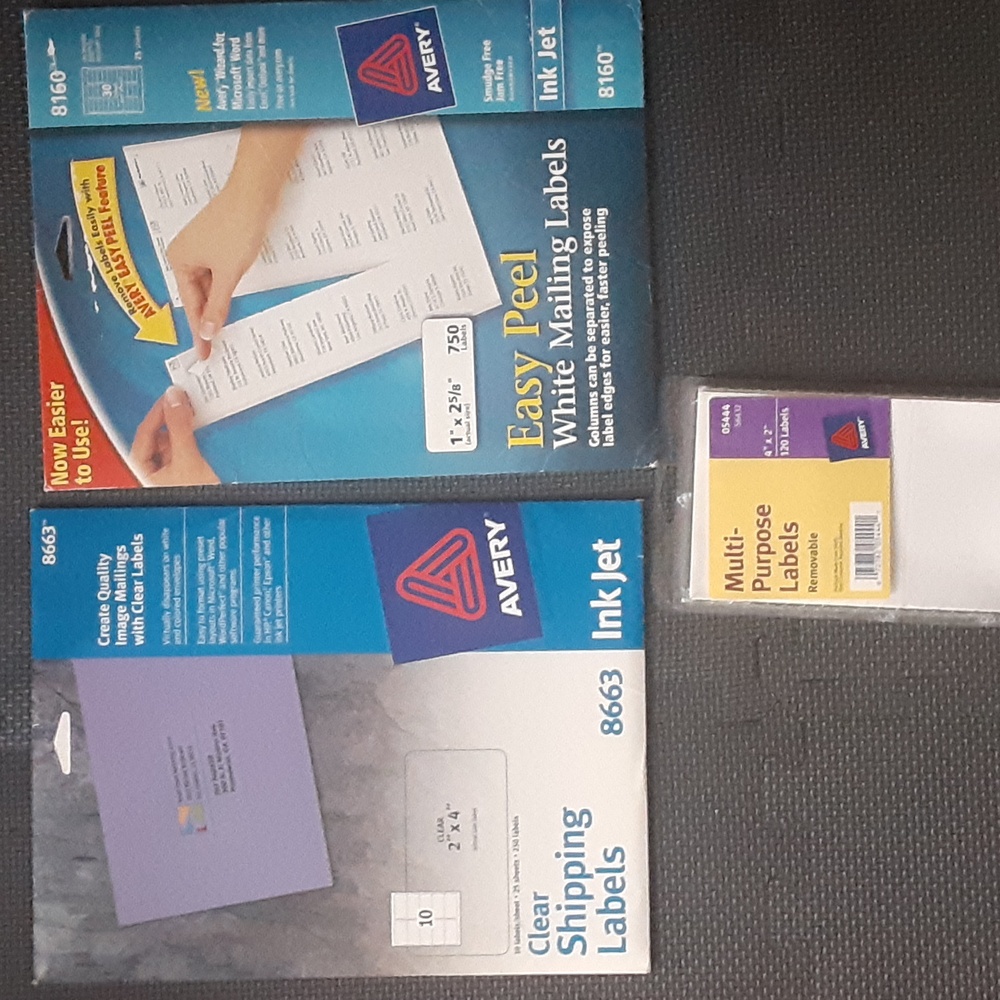 Avery Clear and Multi-Purpose Labels Set
